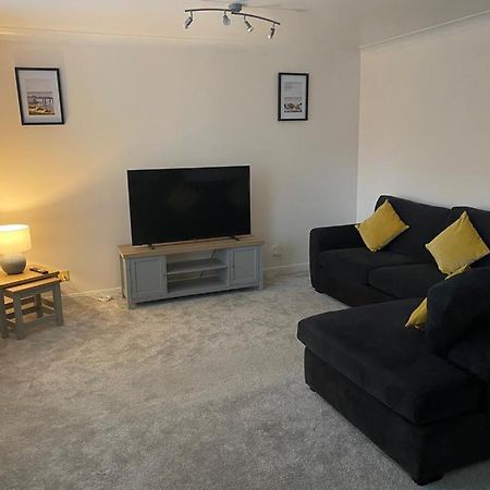 Great Location, Large 1 Bed Flat With Parking Apartment Broughty Ferry Exterior photo